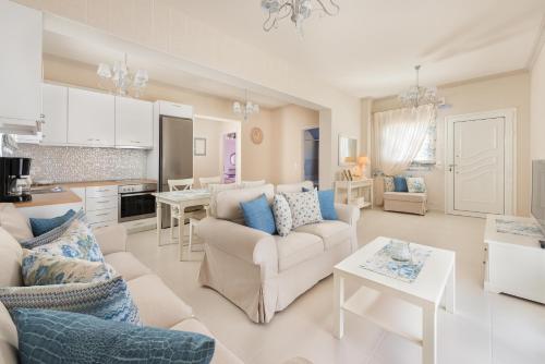  Two bedrooms apartment with big garden in Koskinou