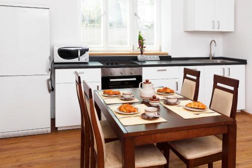 Villa Z - apartment with private parking - image 8
