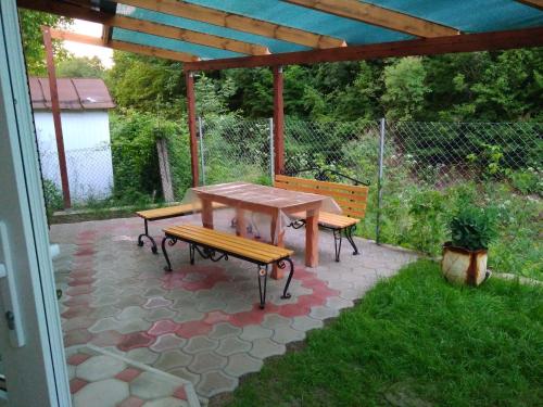 Holiday Home Klenovaya 7 - image 5