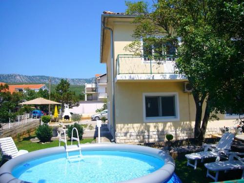 Family friendly apartments with a swimming pool Jadranovo Crikvenica - 13593 