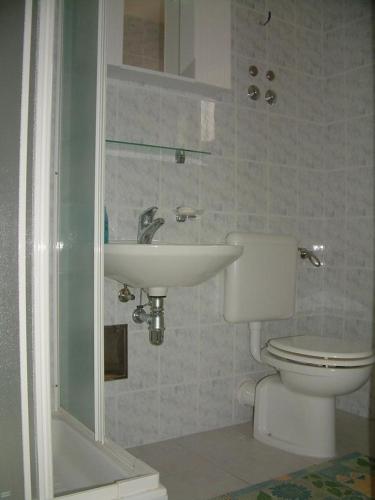 Apartments and rooms by the sea Lumbarda, Korcula - 13626