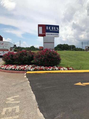 Lotus Inn and Suites Nashville in Nashville, USA