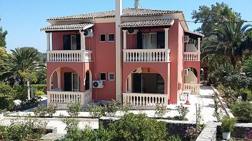 Nautical House Inn