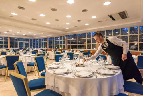 Comida y bebida, Caesar's Hotel in Cagliari