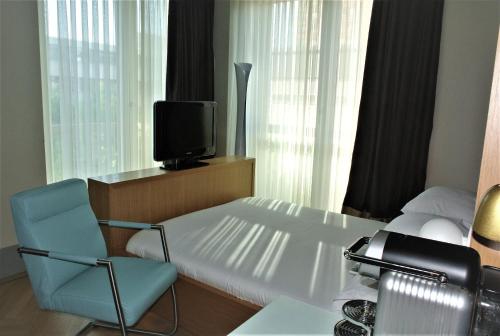 Double Room image 4