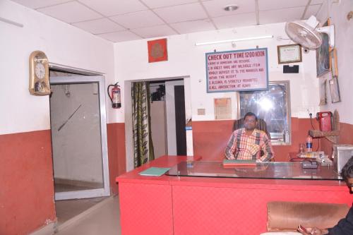 

Yash Guest House
