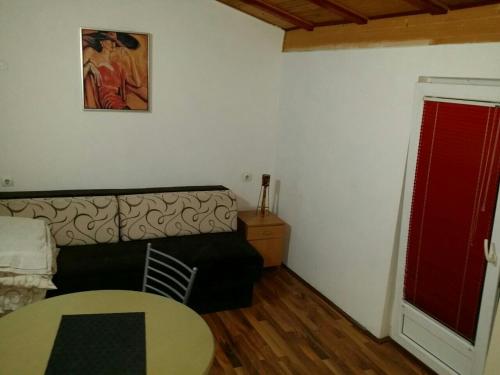 Apartmani Teodor