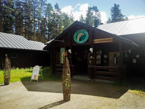 . Petkeljärvi Center