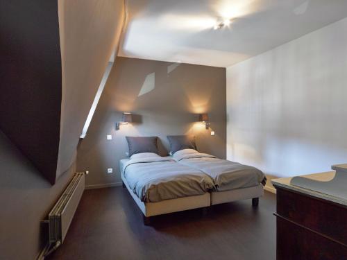 Luxurious Cottage in Limbourg with Private Garden