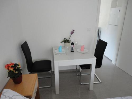 Cozy Apartment Gdinj Hvar in Split, Croatia and Terrace