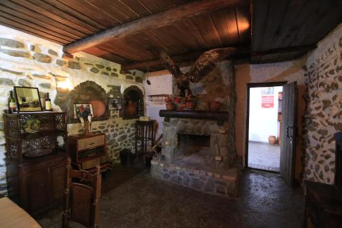 Παροχές, Chateau Bruale in Κβάρλις