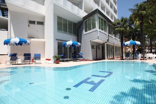 Hotel Carlton