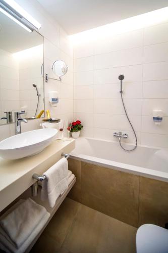 Hotel Sopron - image 13