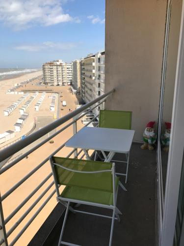 Apartment S7