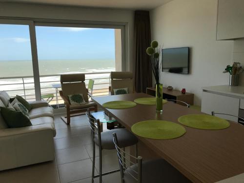Apartment S7