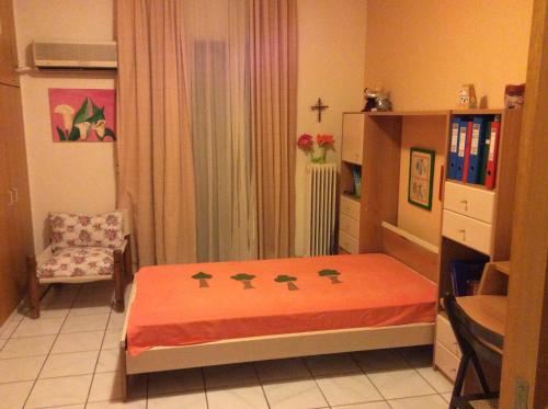 Filyra Homestay (Όμορφο δωμάτιο σε σπίτι), Афины (фото 6)
