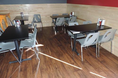 ห้องอาหาร, North 99 Motel in ทไวล์ลิ่งกาเต