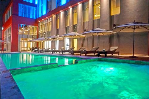 Swimming pool, Radisson Hotel Guayaquil in Guayaquil