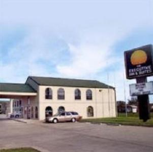 La Grange Executive Inn and Suites