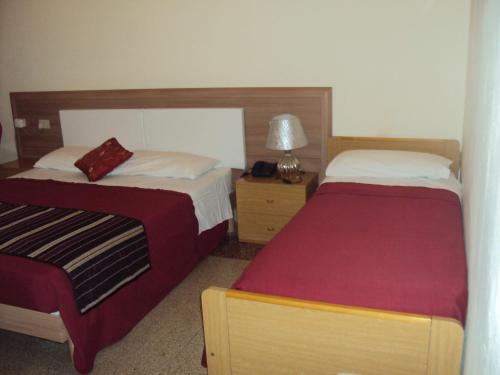 Hotel Mirage - image 5