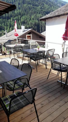 陽台/露台, Hotel-Restaurant Drei Tannen in 尼德華爾德