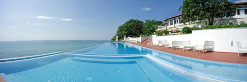 Oasis Boutique Hotel Riviera Holiday Club 