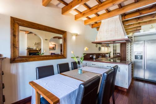 Casa Joselito with Pooltable