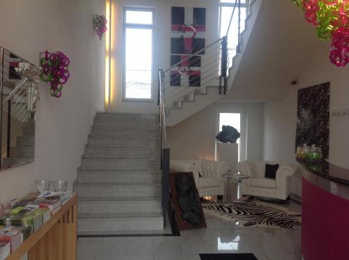 Ressmann`s Residence - image 4