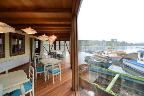 บริการและสิ่งอำนวยความสะดวก, Sizigia in คาสโตร