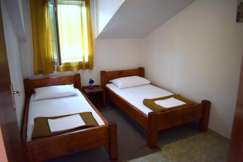Apartments Matulic - image 4