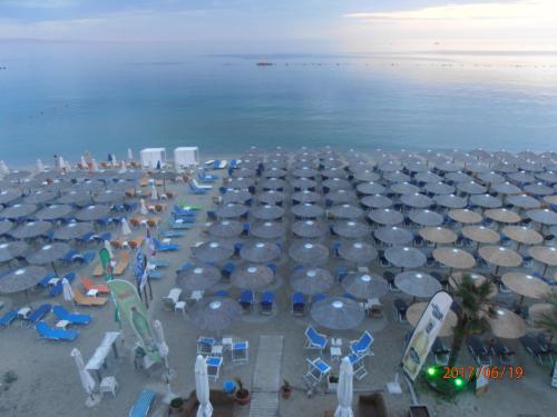 Oscar, Paralia (photo 8)