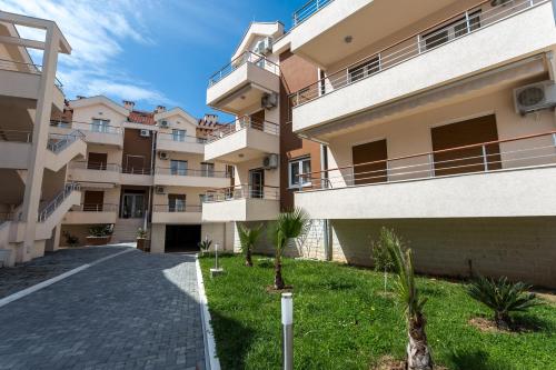 Apartments Rivijera - image 7