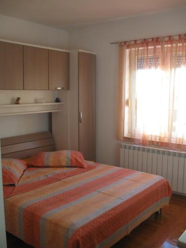 H&T, Senj (Segna) (foto 9)
