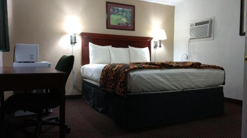 Budget Inn Hamilton - image 5