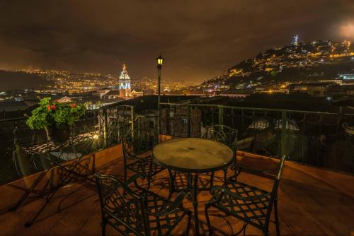 Hotel San Francisco De Quito in ซานเซบาสเตียน