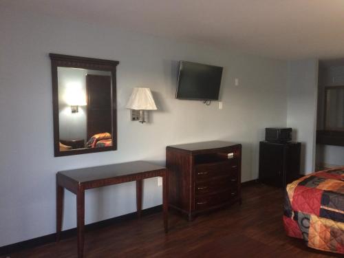 Gulf American Inns - image 2