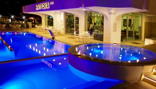 Vittoria Hotel - image 2