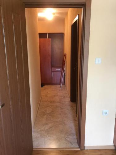 Apartment Elena - image 2