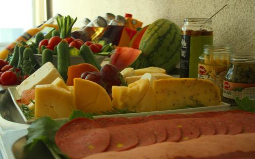 Marmara Deluxe Hotel - image 12