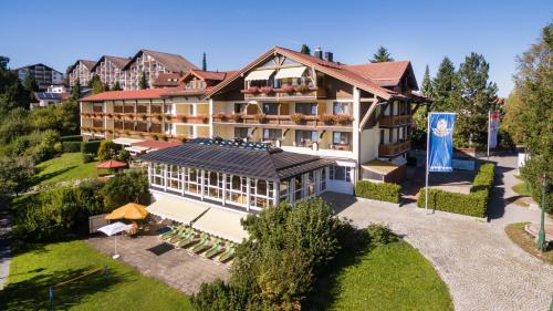 Parkhotel Tannenhof - Hotel - Oy-Mittelberg