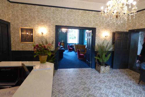 Hallgarth Manor House - image 13