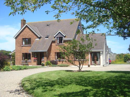 . Old Orchard Lodge B&B
