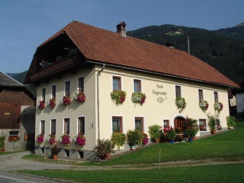 Ieeja, Haus Sagmeister in Steinfeld (Carinthia)
