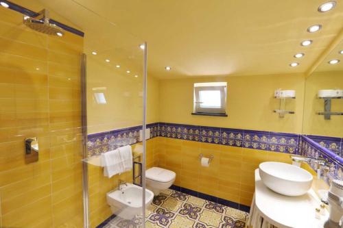 Hotel La Vue d'Or - image 5