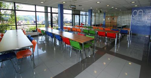 Bilbao Hostel - image 12