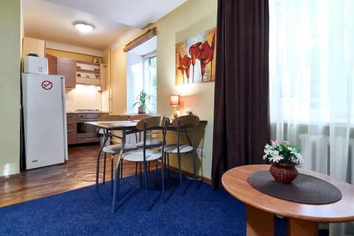Home Hotel Apartments in Pecherskiy Area - image 7
