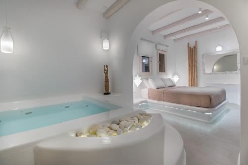 Iphimedeia Luxury Hotel & Suites - image 2