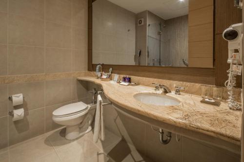 Hotel Dann Carlton Barranquilla y Centro de Convenciones