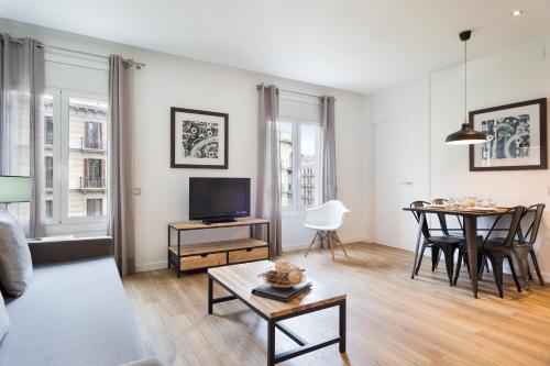 Amister Apartments - image 11