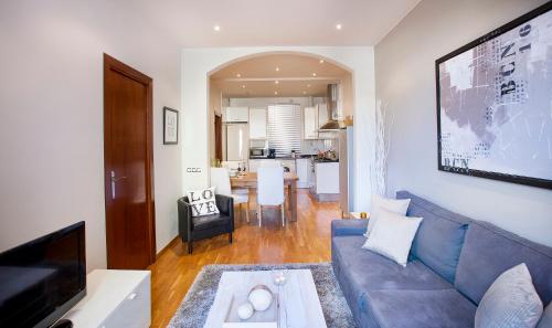 Apartments Barcelona & Home Deco Viladomat - image 13